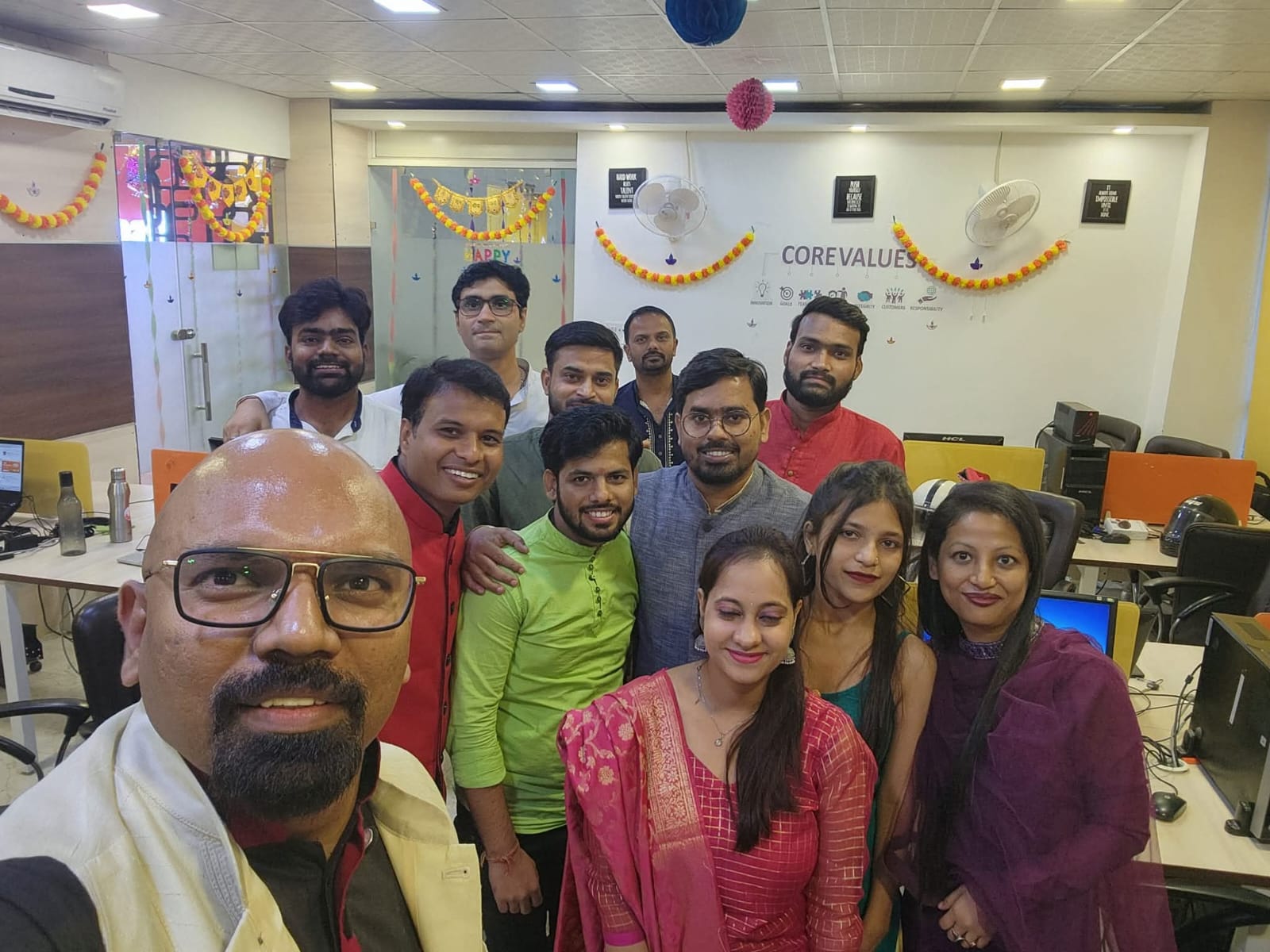 helloGTX Team